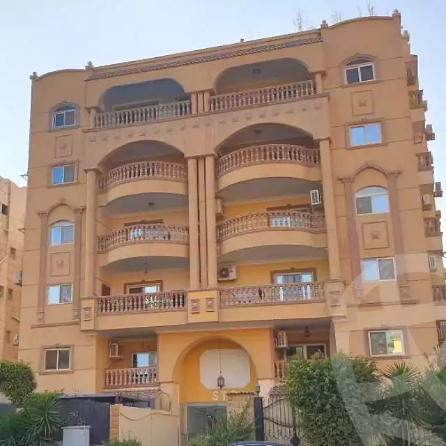 https://aqarmap.com.eg/ar/listing/7356934-for-sale-cairo-6th-of-october-compounds-dream-land-beit-el-aylah