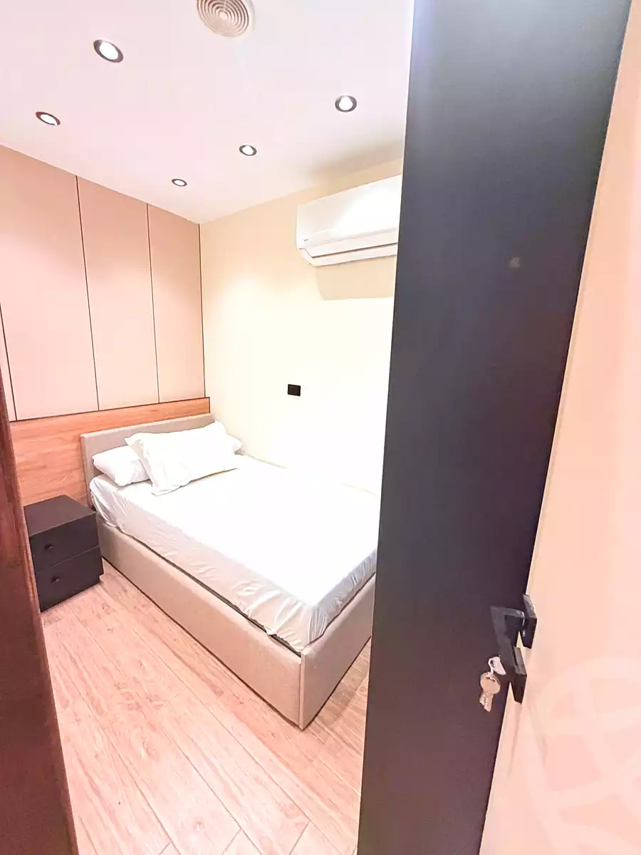 https://aqarmap.com.eg/ar/listing/7356979-for-rent-cairo-6th-of-october-el-ahyaa-neighborhood-1st-seventh-neighborhood