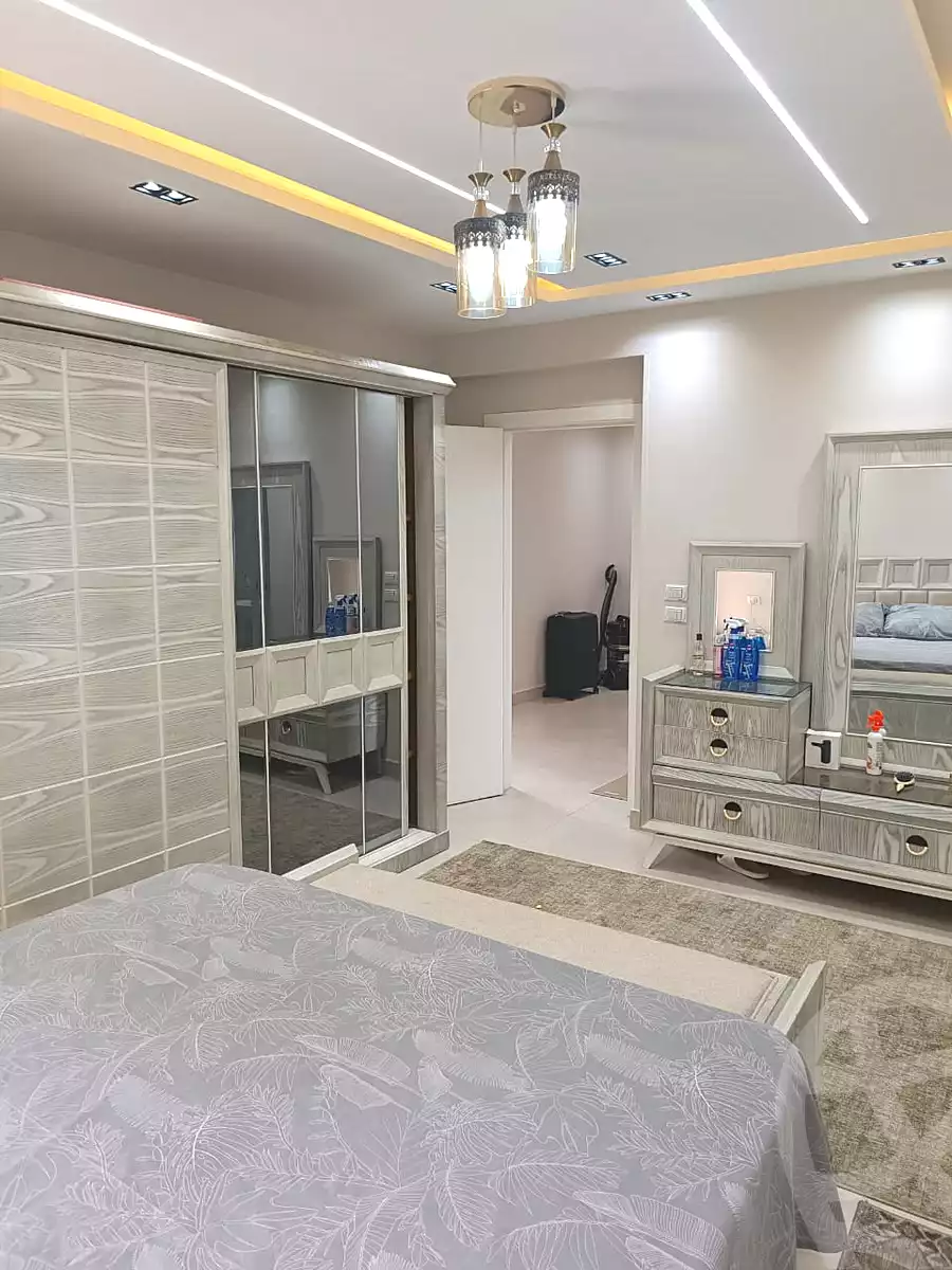 https://aqarmap.com.eg/ar/listing/7357021-for-rent-cairo-el-haram-el-maryotya-sefara-st