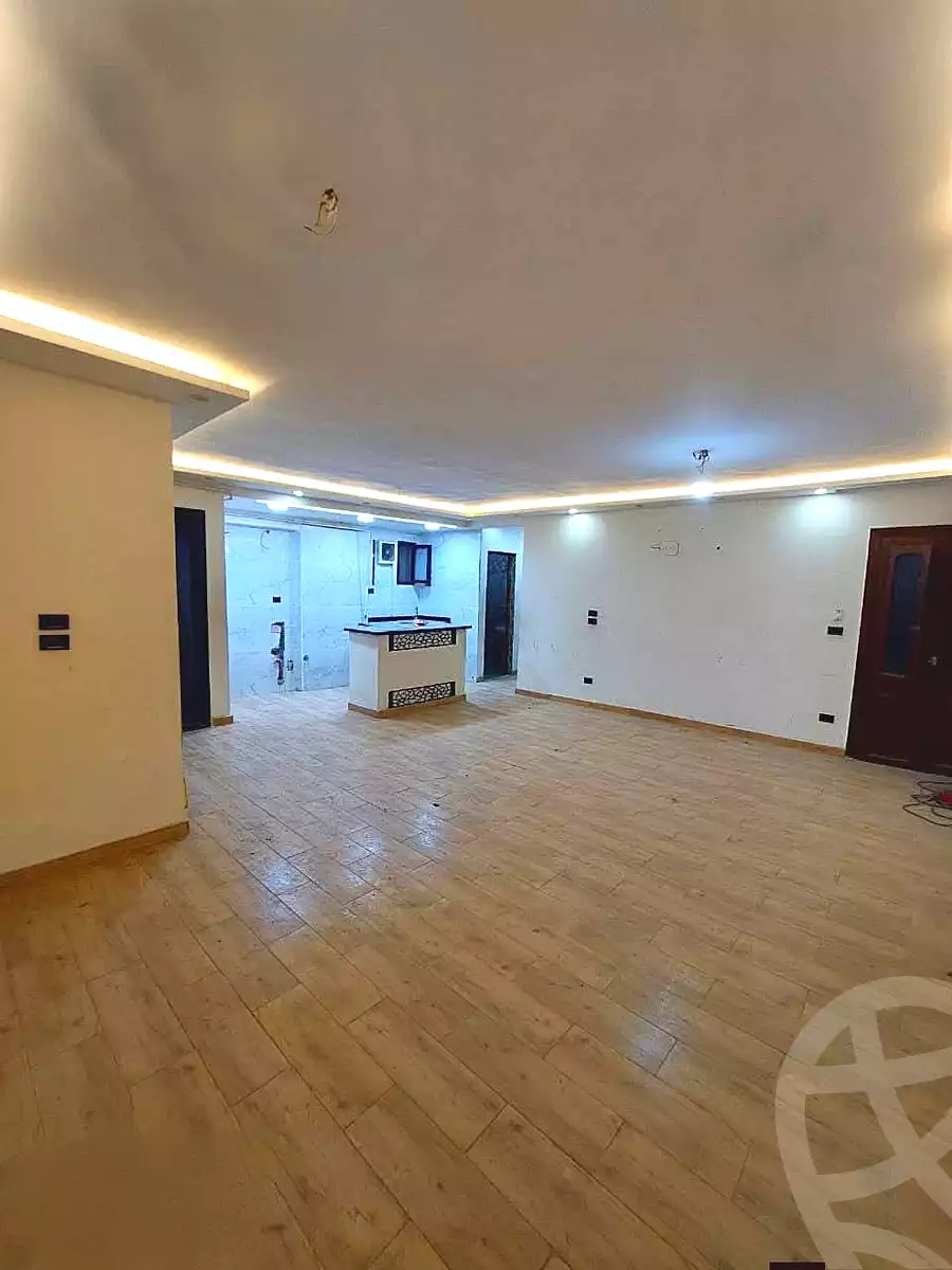 https://aqarmap.com.eg/ar/listing/7357099-for-sale-alexandria-al-agamy-lbytsh