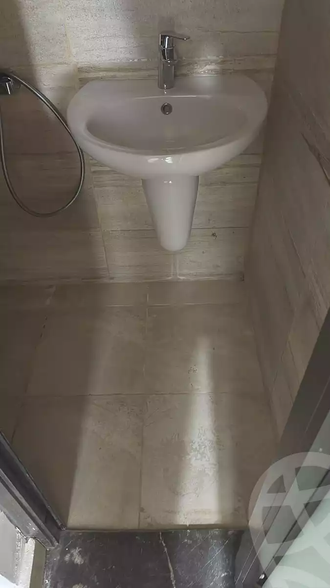 https://aqarmap.com.eg/en/listing/7357251-for-rent-cairo-el-sheikh-zayed-city-compounds-zyd-wr-llttwyr-z-tower