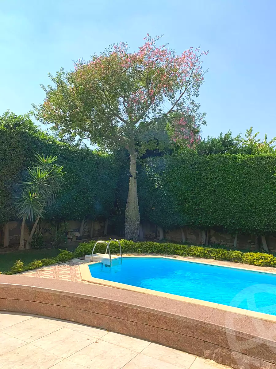 https://aqarmap.com.eg/en/listing/7357247-for-sale-cairo-el-shorouk-compounds-el-shorouk-2000