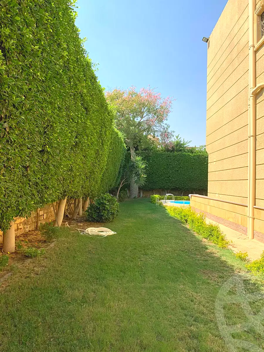 https://aqarmap.com.eg/en/listing/7357247-for-sale-cairo-el-shorouk-compounds-el-shorouk-2000