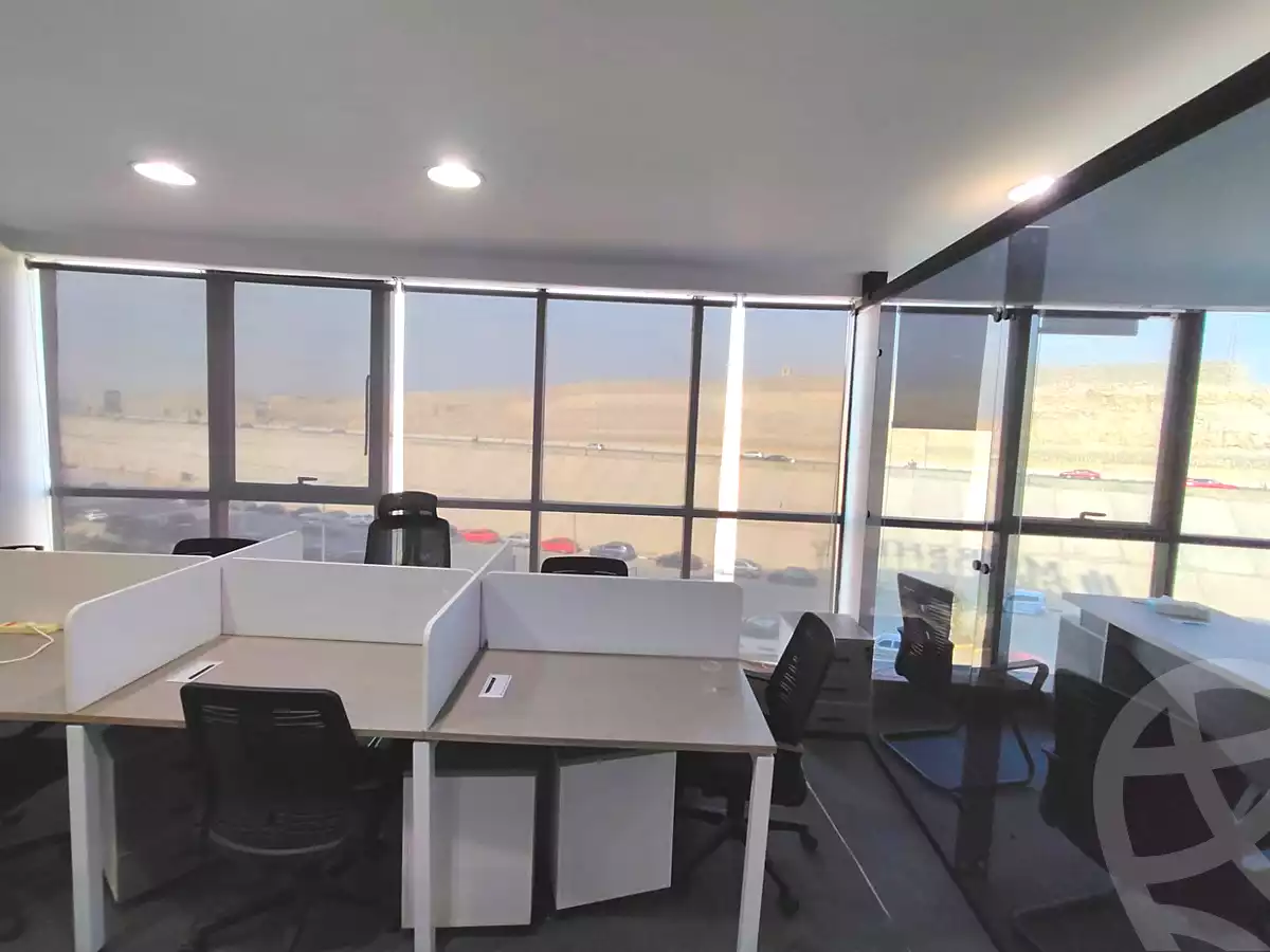 https://aqarmap.com.eg/ar/listing/7357291-for-rent-cairo-el-maadi-compounds-rayhanah-plaza