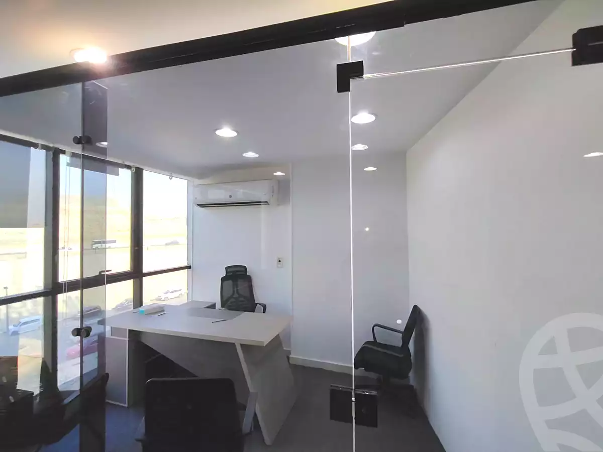 https://aqarmap.com.eg/ar/listing/7357291-for-rent-cairo-el-maadi-compounds-rayhanah-plaza