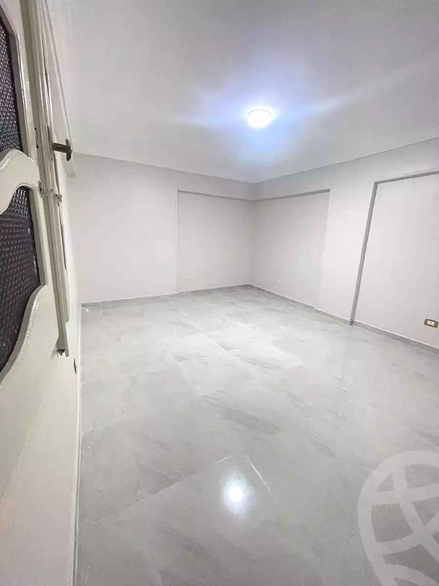 https://aqarmap.com.eg/en/listing/7357328-for-sale-alexandria-el-asafra-shr-jml-bd-lnsr