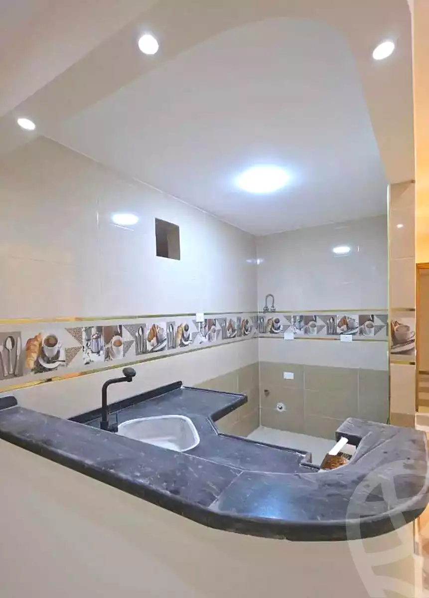 https://aqarmap.com.eg/ar/listing/7357355-for-sale-alexandria-sydy-bshr-sydy-bshr-bhry-shr-mhmd-njyb