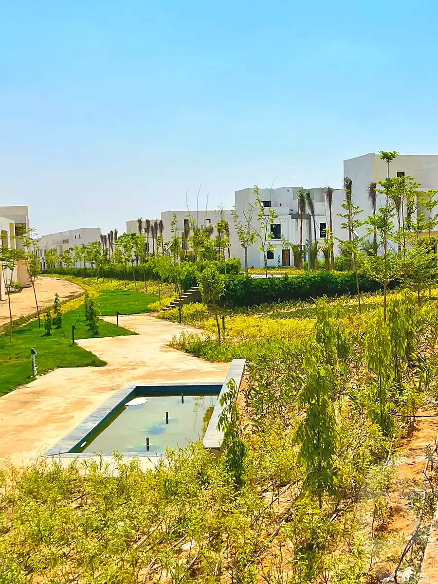 https://aqarmap.com.eg/ar/listing/7357302-for-sale-cairo-6th-of-october-hadaeq-october-compounds-sun-capital