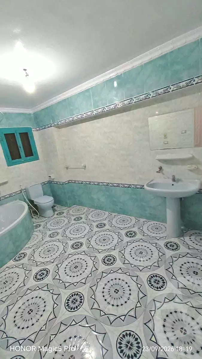 https://aqarmap.com.eg/en/listing/7357473-for-sale-cairo-helwan-helwan-el-sharkeya-khesro-basha-st