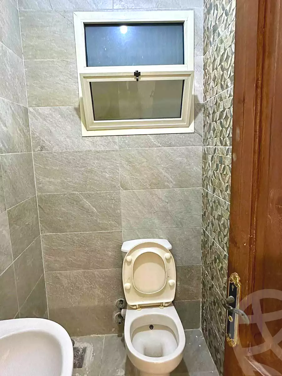 https://aqarmap.com.eg/en/listing/7357972-for-rent-alexandria-miami-el-sayed-radwan-st
