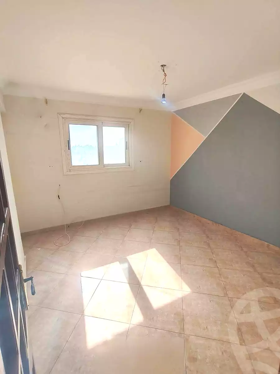 https://aqarmap.com.eg/ar/listing/7358023-for-sale-alexandria-sydy-bshr-sydy-bshr-bhry-gamal-abd-el-nasir-st