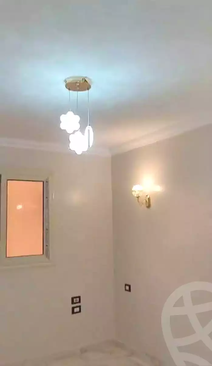 https://aqarmap.com.eg/en/listing/7358062-for-sale-cairo-el-haram-el-lebeny-soltan-khattab-st