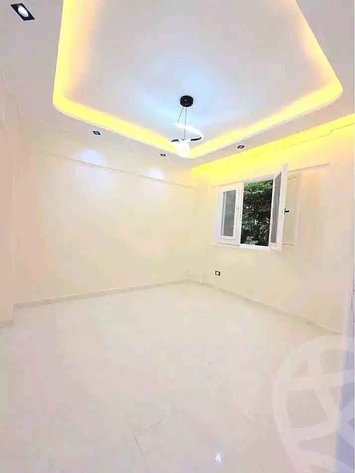 https://aqarmap.com.eg/ar/listing/7358292-for-sale-alexandria-al-agamy-shataa-el-nakheel