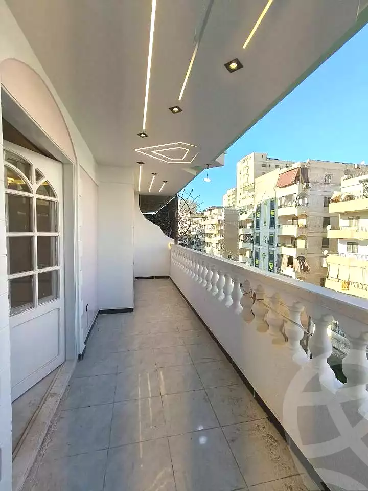 https://aqarmap.com.eg/ar/listing/7358343-for-sale-alexandria-al-agamy-shataa-el-nakheel