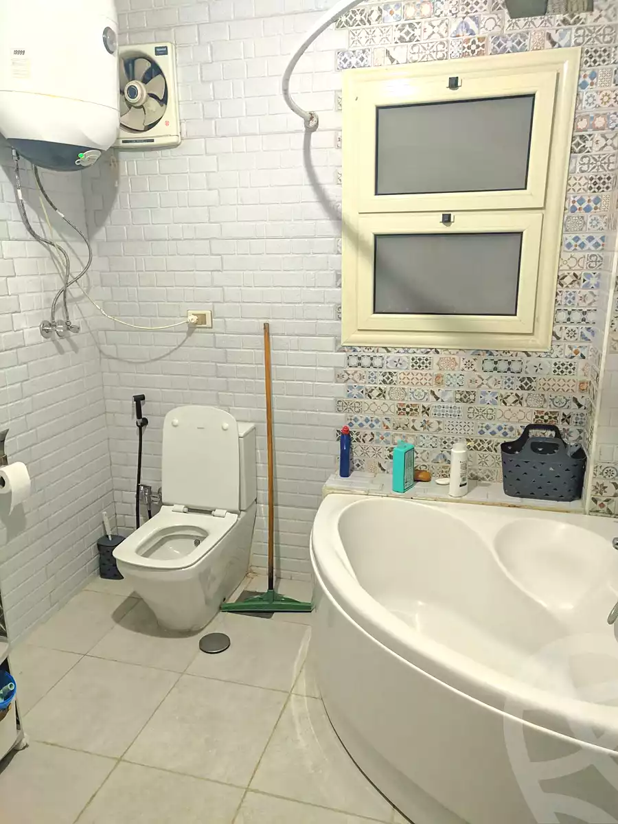 https://aqarmap.com.eg/ar/listing/7358665-for-sale-alexandria-miami-farook-abd-al-wahab-st