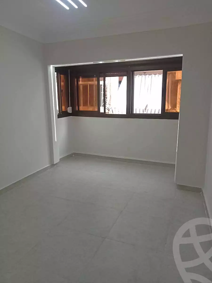 https://aqarmap.com.eg/ar/listing/7358900-for-sale-alexandria-al-agamy-lbytsh-abd-el-fattah-el-talkhawy