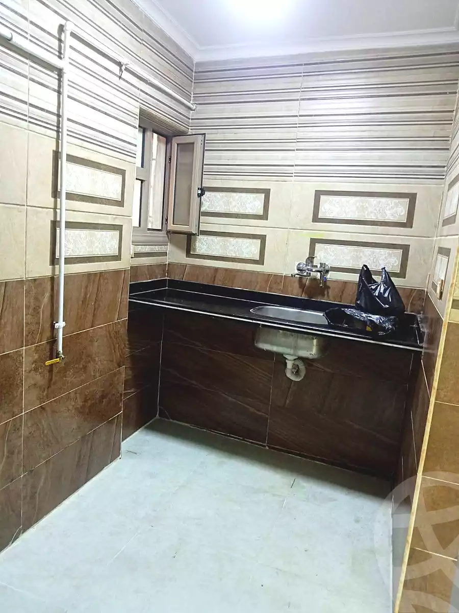 https://aqarmap.com.eg/ar/listing/7358900-for-sale-alexandria-al-agamy-lbytsh-abd-el-fattah-el-talkhawy