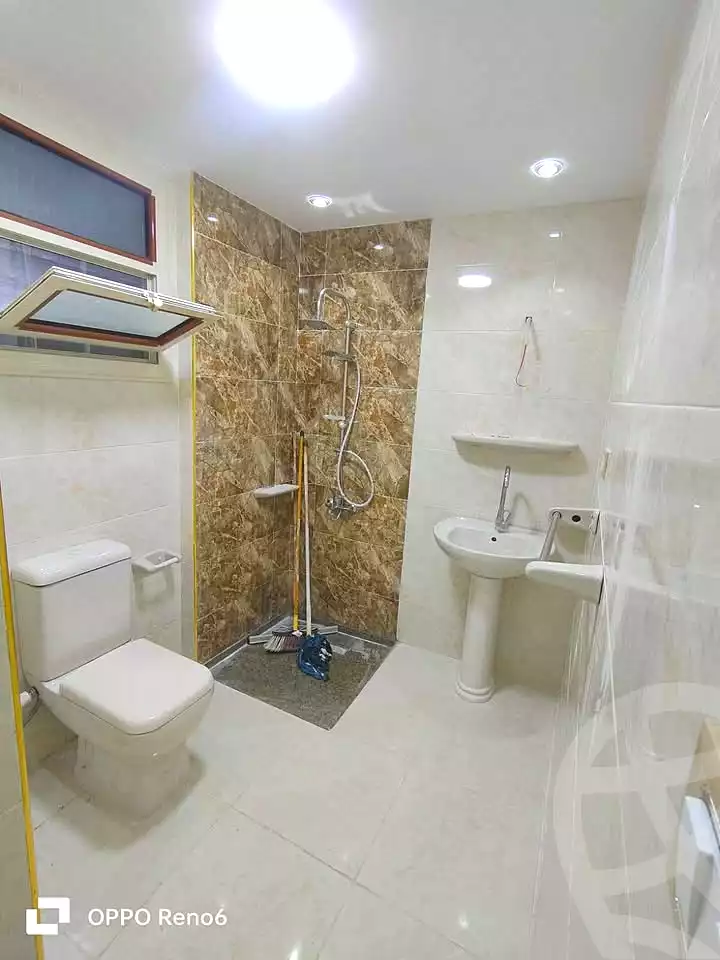 https://aqarmap.com.eg/ar/listing/7359003-for-sale-alexandria-el-asafra-l-sfr-bhry