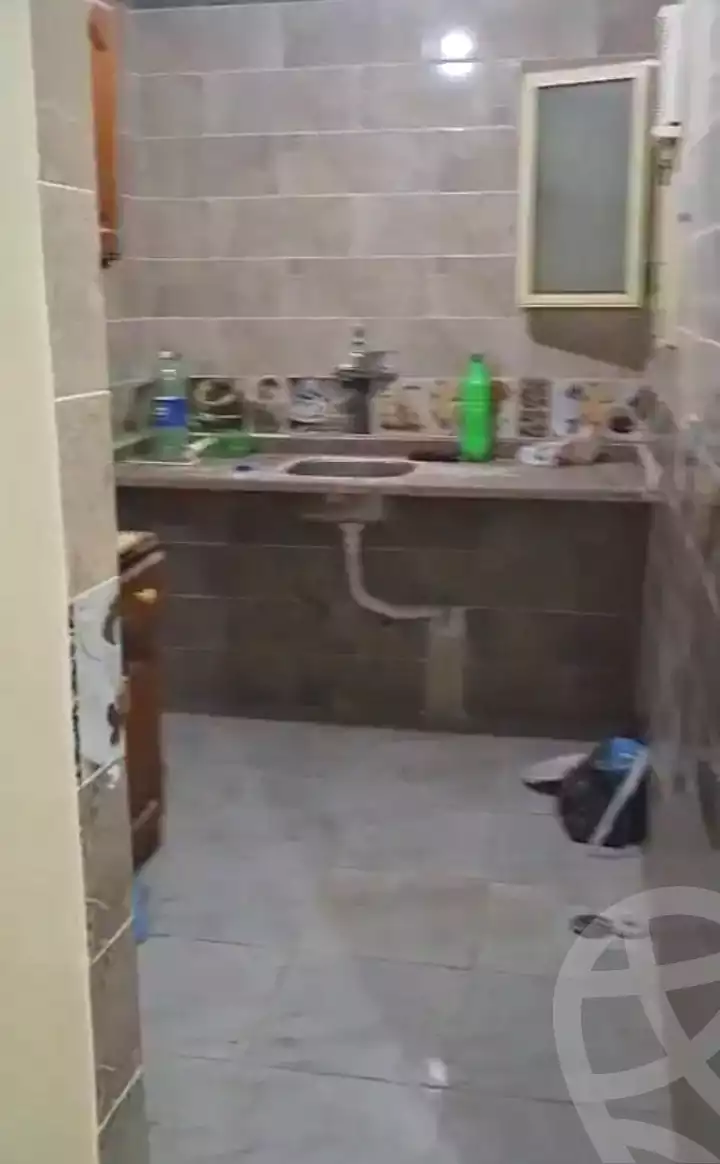 https://aqarmap.com.eg/ar/listing/7359097-for-sale-alexandria-al-agamy-el-hanouvel-gabir-hafez-st