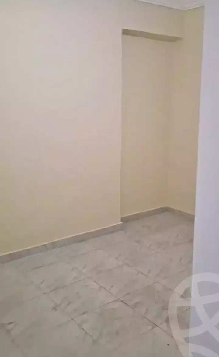 https://aqarmap.com.eg/ar/listing/7359097-for-sale-alexandria-al-agamy-el-hanouvel-gabir-hafez-st