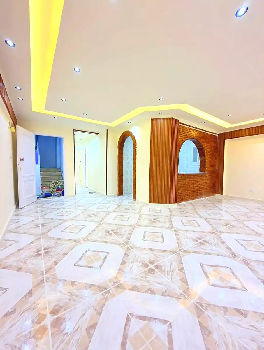 https://aqarmap.com.eg/ar/listing/7359189-for-sale-alexandria-al-agamy-shataa-el-nakheel