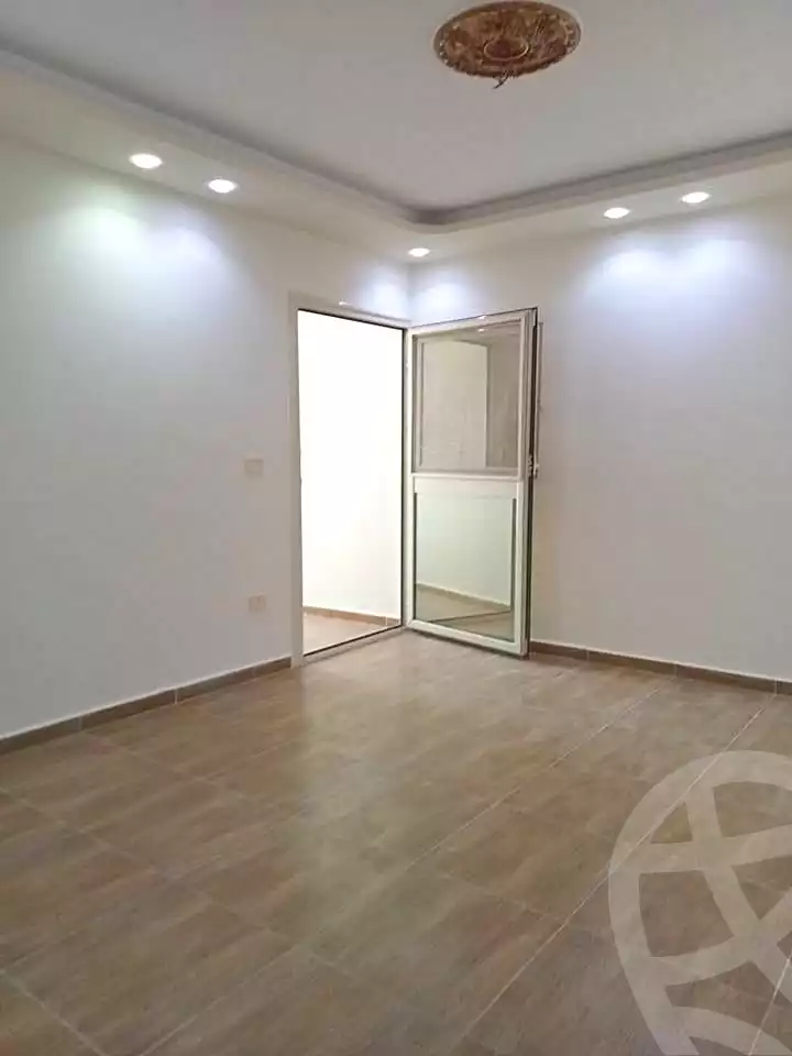 https://aqarmap.com.eg/ar/listing/7359693-for-sale-alexandria-tharwat