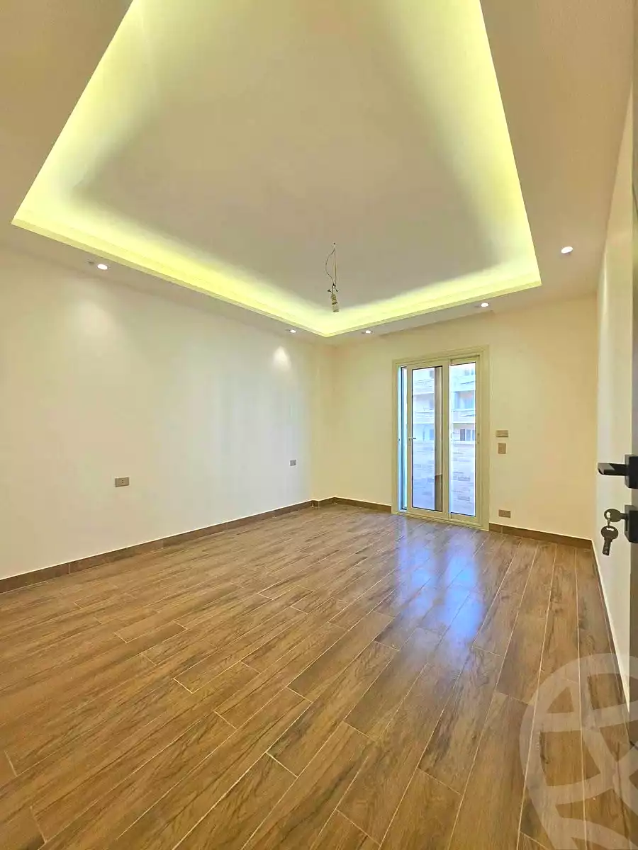 https://aqarmap.com.eg/ar/listing/7359843-for-sale-alexandria-miami-iskandar-ibrahim-st