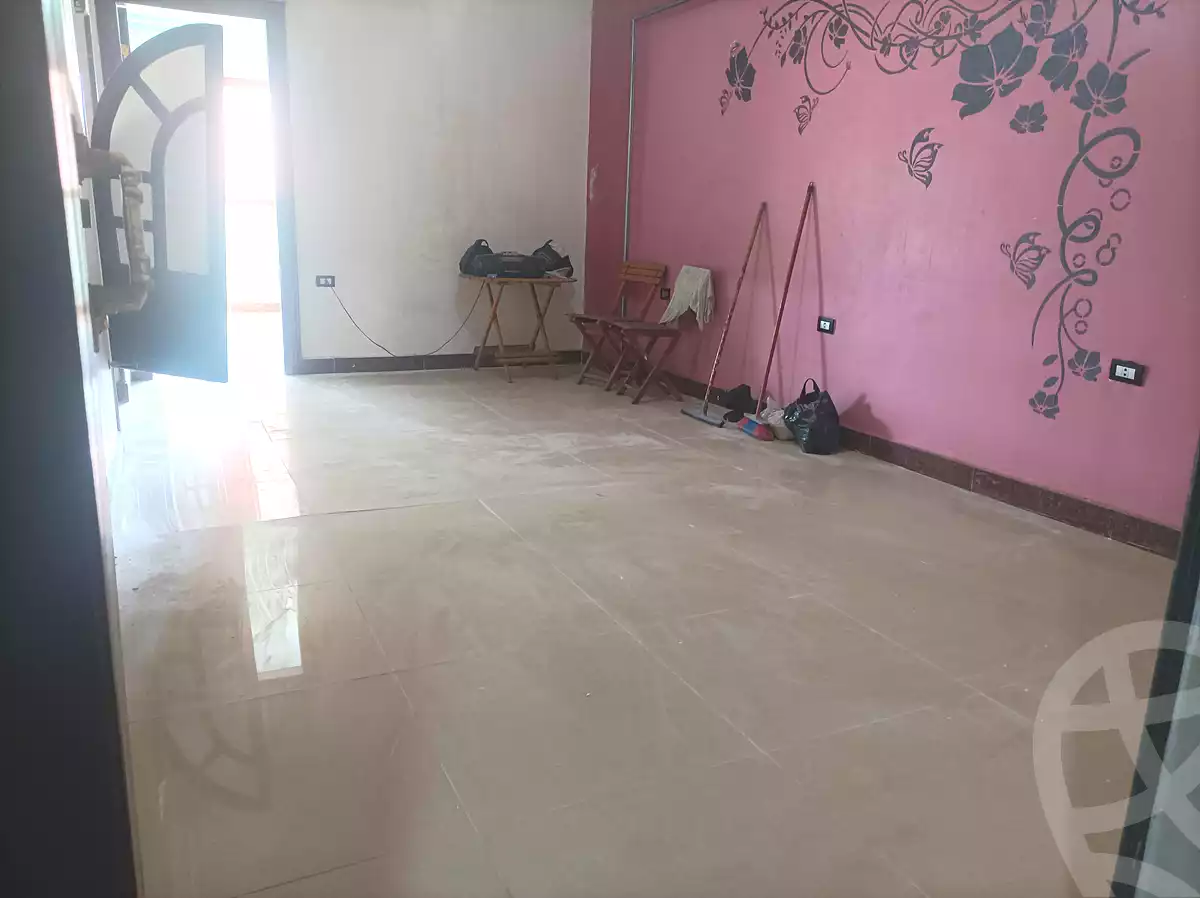 https://aqarmap.com.eg/en/listing/7359847-for-rent-cairo-ain-shams-ahmed-esmat-st