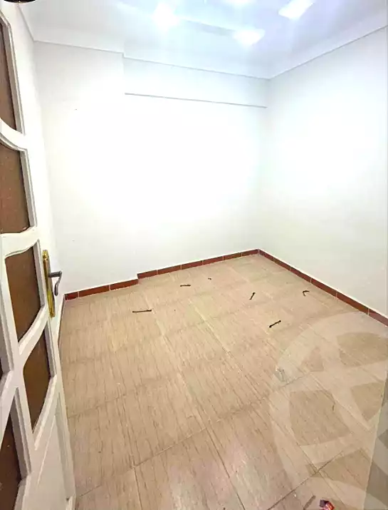 https://aqarmap.com.eg/ar/listing/7359868-for-sale-alexandria-lsywf-el-falki