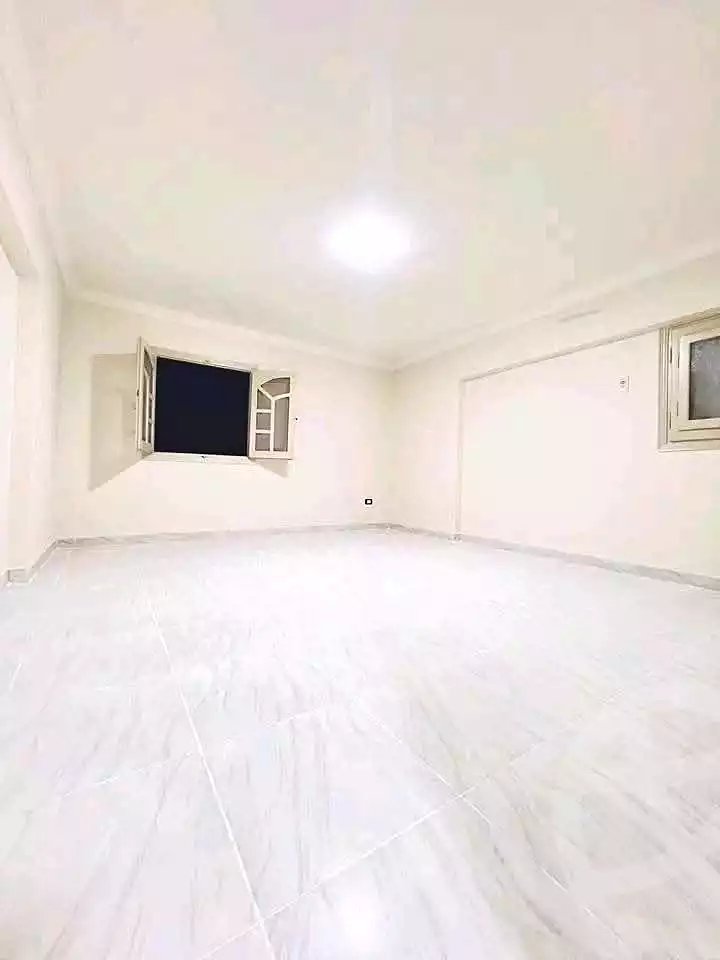 https://aqarmap.com.eg/ar/listing/7359924-for-sale-alexandria-al-agamy