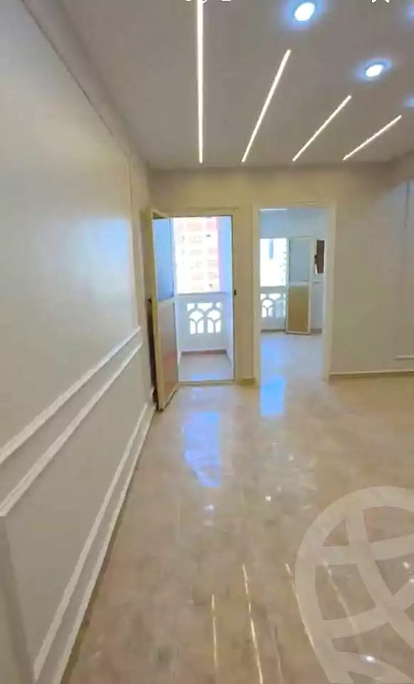 https://aqarmap.com.eg/ar/listing/7359969-for-sale-alexandria-el-asafra-shr-mlk-hfny