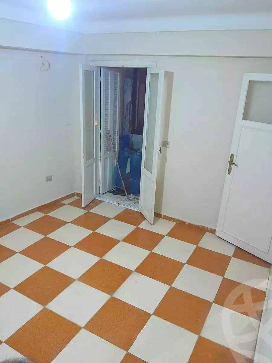 https://aqarmap.com.eg/en/listing/7359972-for-sale-alexandria-sydy-bshr-sydy-bshr-qbly