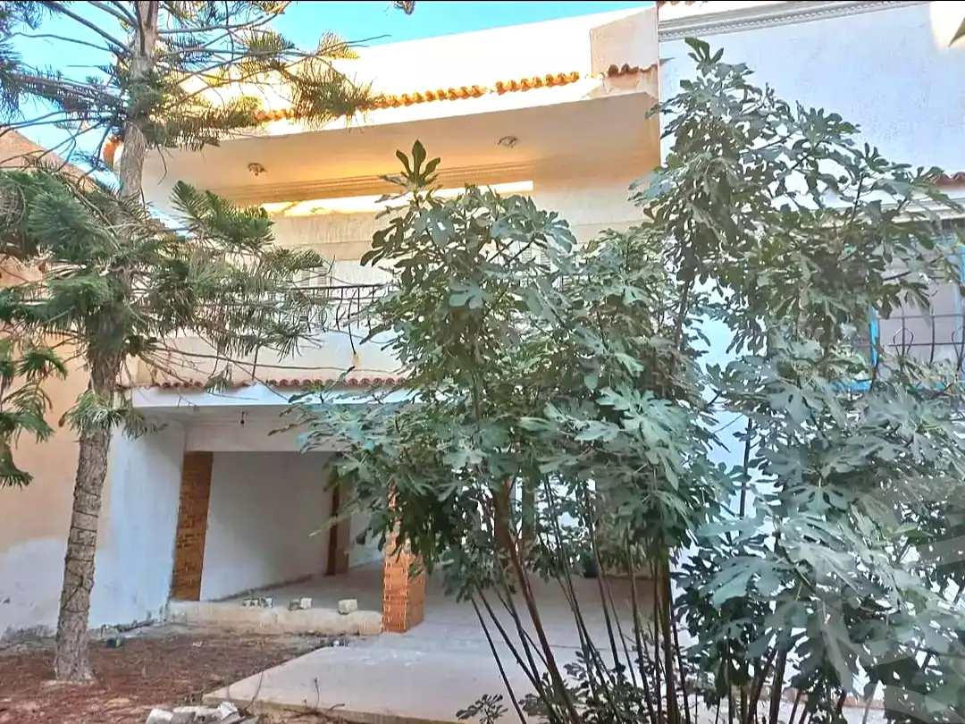 https://aqarmap.com.eg/ar/listing/7359975-for-sale-alexandria-abu-talat
