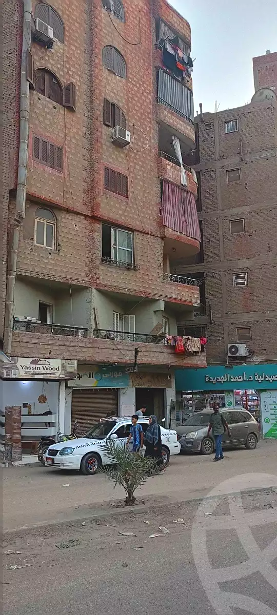 https://aqarmap.com.eg/ar/listing/7359993-for-sale-cairo-faisal-kafr-tohormos-queen-nazli-st