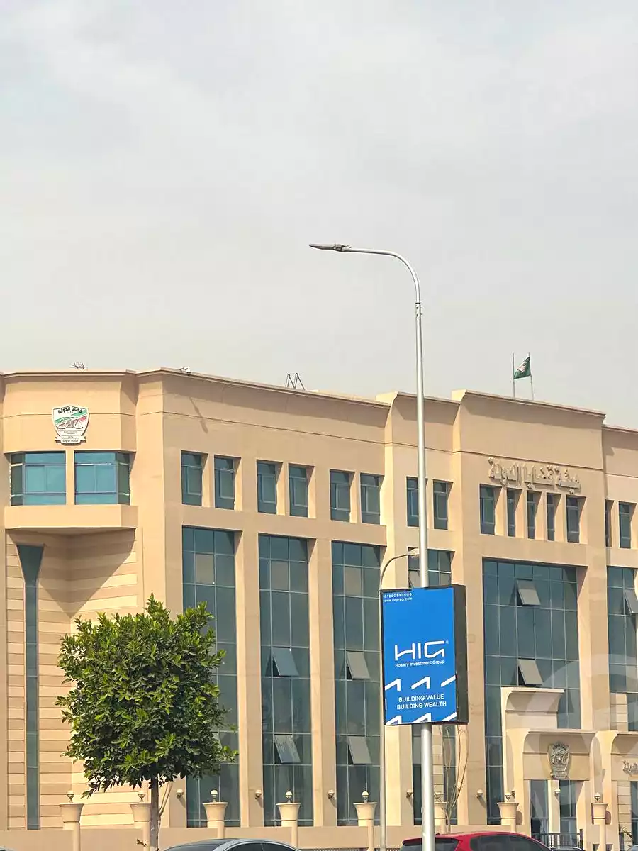 https://aqarmap.com.eg/en/listing/7360170-for-sale-cairo-6th-of-october-hadaeq-october-golden-square