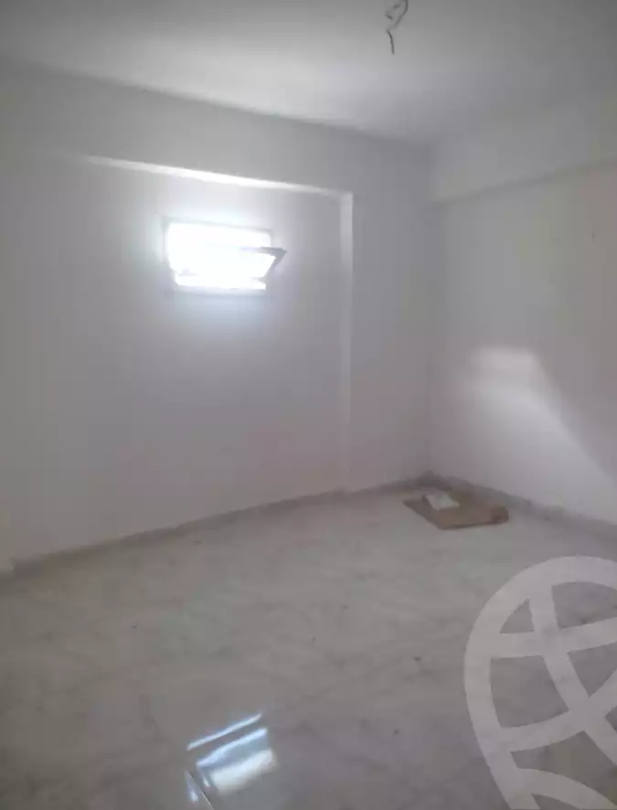 https://aqarmap.com.eg/ar/listing/7360210-for-rent-alexandria-lsywf-mostafa-kamel-st
