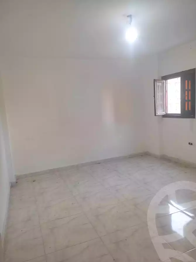 https://aqarmap.com.eg/ar/listing/7360210-for-rent-alexandria-lsywf-mostafa-kamel-st