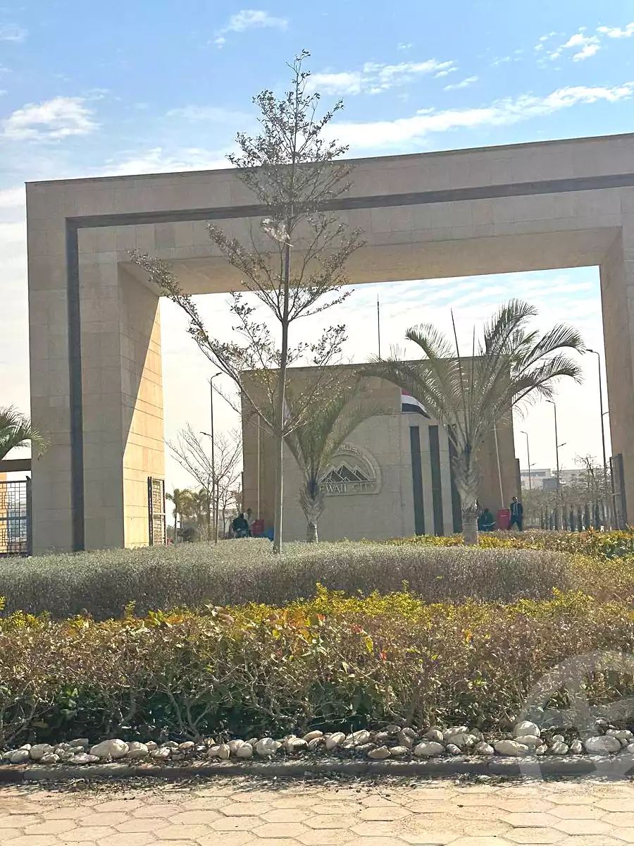 https://aqarmap.com.eg/ar/listing/7360222-for-sale-cairo-6th-of-october-hadaeq-october-golden-square