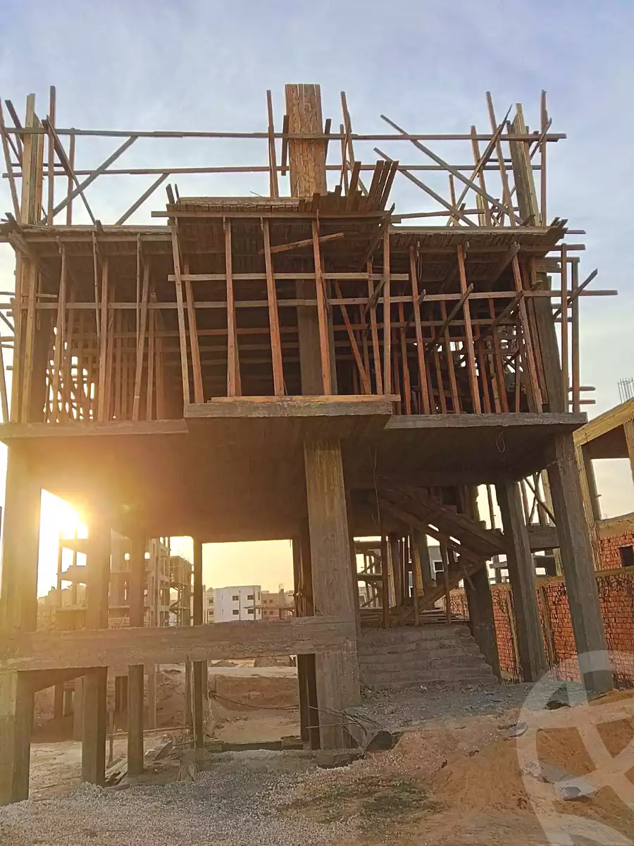 https://aqarmap.com.eg/ar/listing/7360364-for-sale-cairo-6th-of-october-hadaeq-october-golden-square