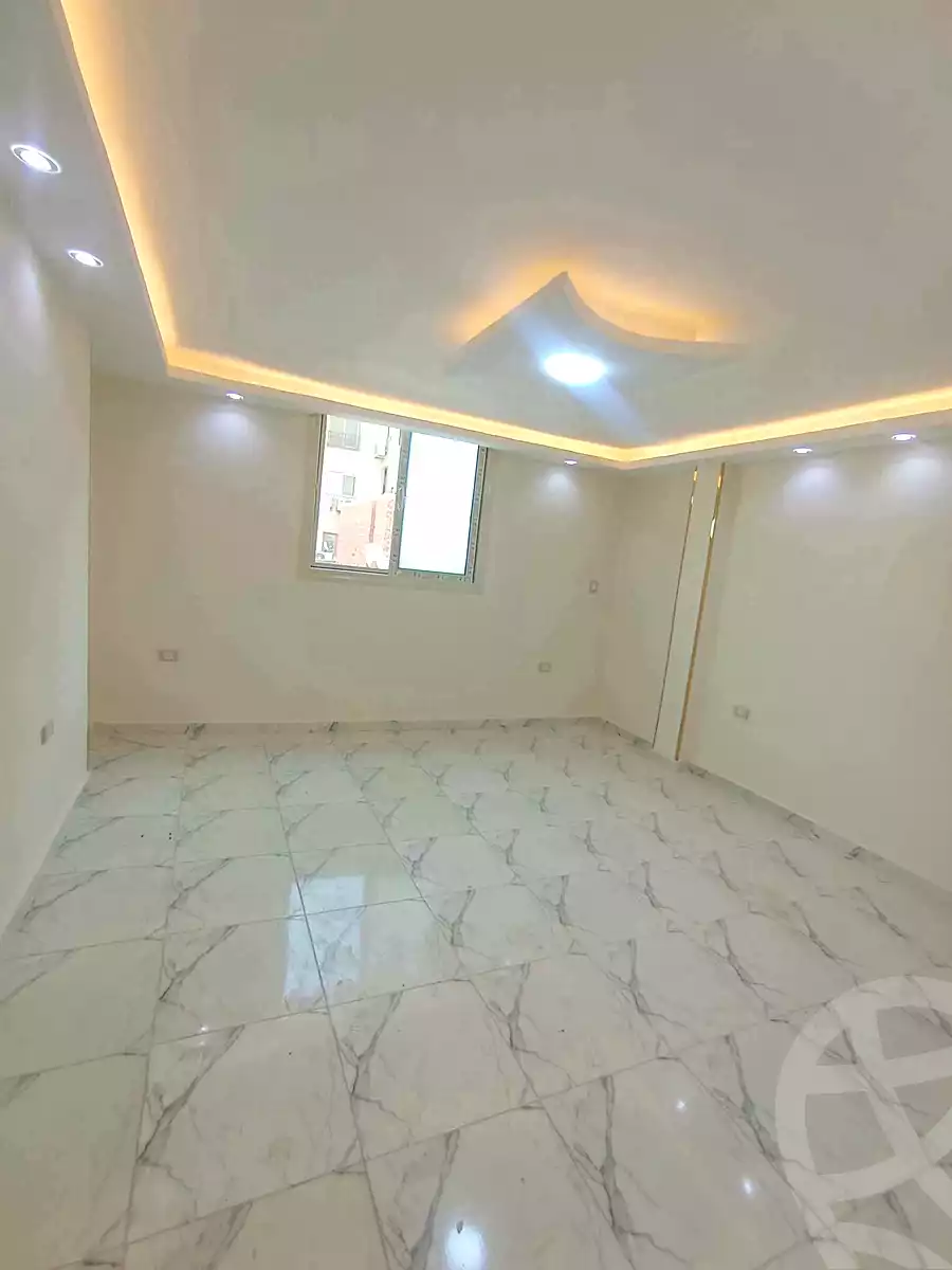 https://aqarmap.com.eg/en/listing/7360414-for-sale-cairo-helwan-mohamed-sayed-ahmed-st