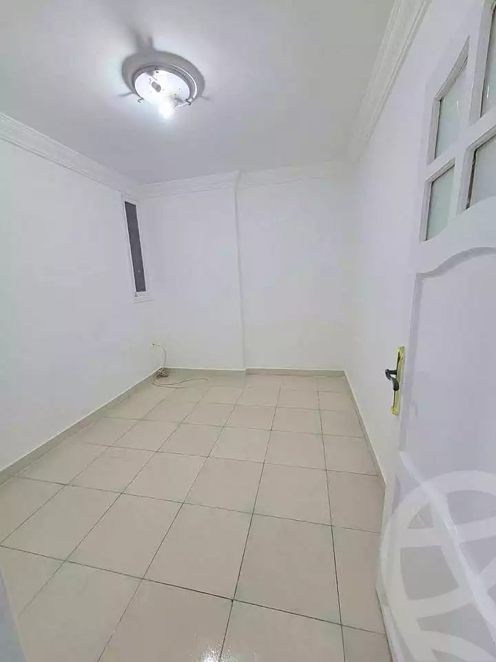 https://aqarmap.com.eg/en/listing/7360634-for-sale-alexandria-sydy-bshr-sydy-bshr-bhry