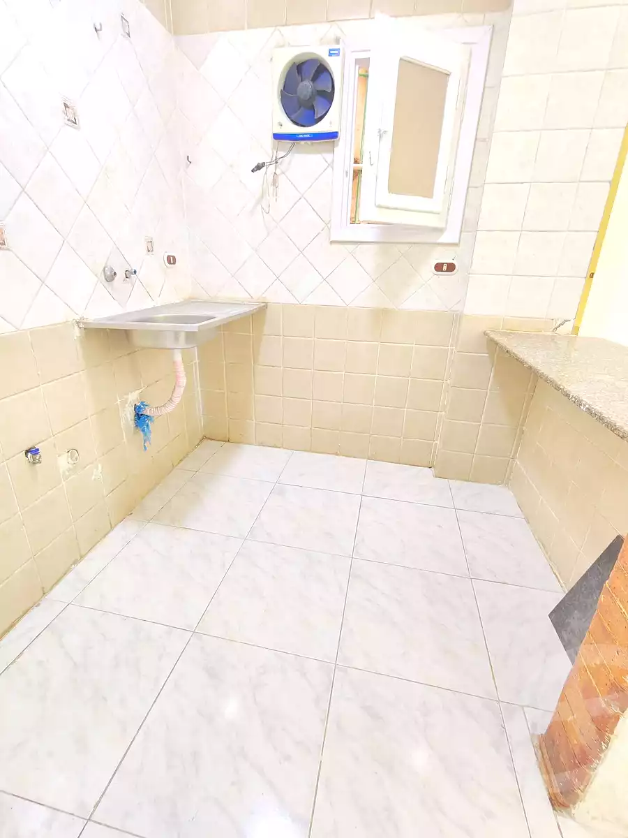 https://aqarmap.com.eg/en/listing/7360673-for-sale-alexandria-al-agamy-shataa-el-nakheel