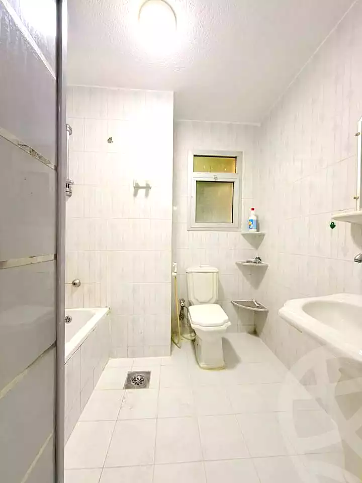 https://aqarmap.com.eg/ar/listing/7360751-for-sale-alexandria-al-agamy-shataa-el-nakheel