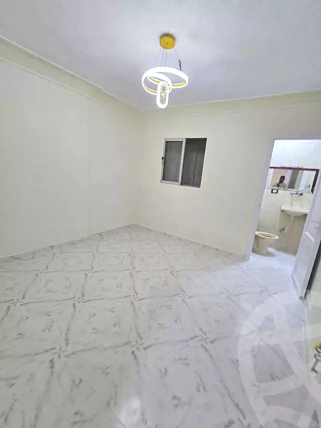 https://aqarmap.com.eg/ar/listing/7360840-for-sale-alexandria-al-agamy-shataa-el-nakheel