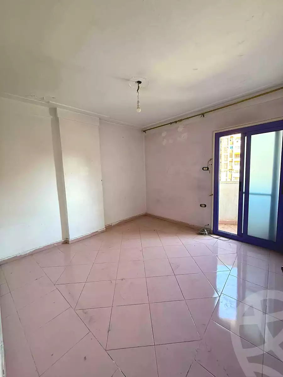 https://aqarmap.com.eg/ar/listing/7361228-for-sale-alexandria-el-mandara-shr-mlk-hfny