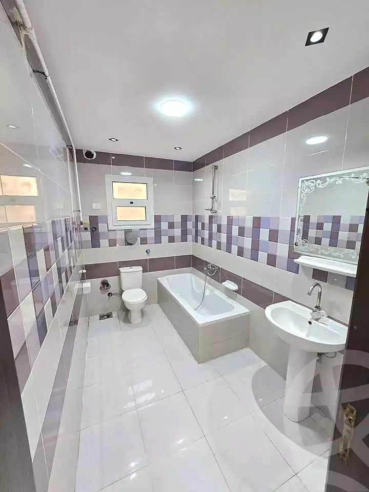 https://aqarmap.com.eg/ar/listing/7361251-for-sale-alexandria-el-asafra-shr-45