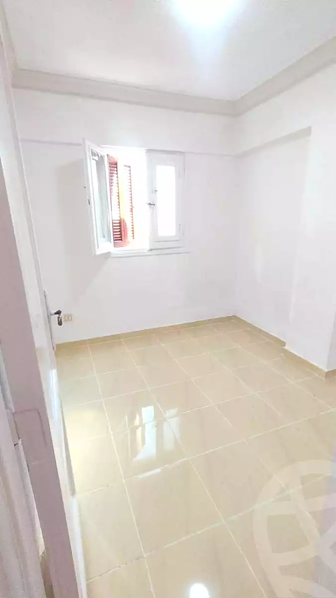 https://aqarmap.com.eg/en/listing/7361308-for-sale-alexandria-al-agamy-shataa-el-nakheel