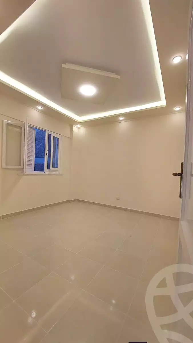 https://aqarmap.com.eg/ar/listing/7361349-for-sale-alexandria-al-agamy-shataa-el-nakheel