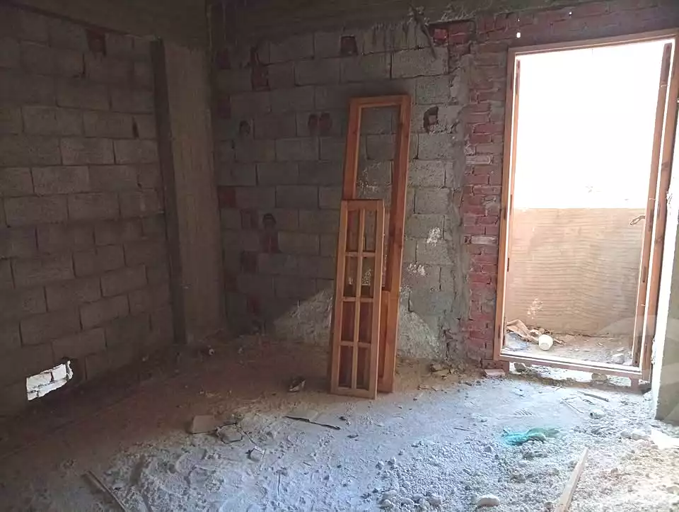 https://aqarmap.com.eg/en/listing/7361829-for-sale-alexandria-al-agamy-el-kilo-21