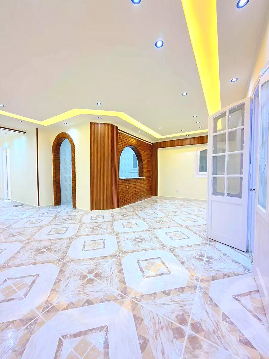 https://aqarmap.com.eg/ar/listing/7361852-for-sale-alexandria-al-agamy-shataa-el-nakheel